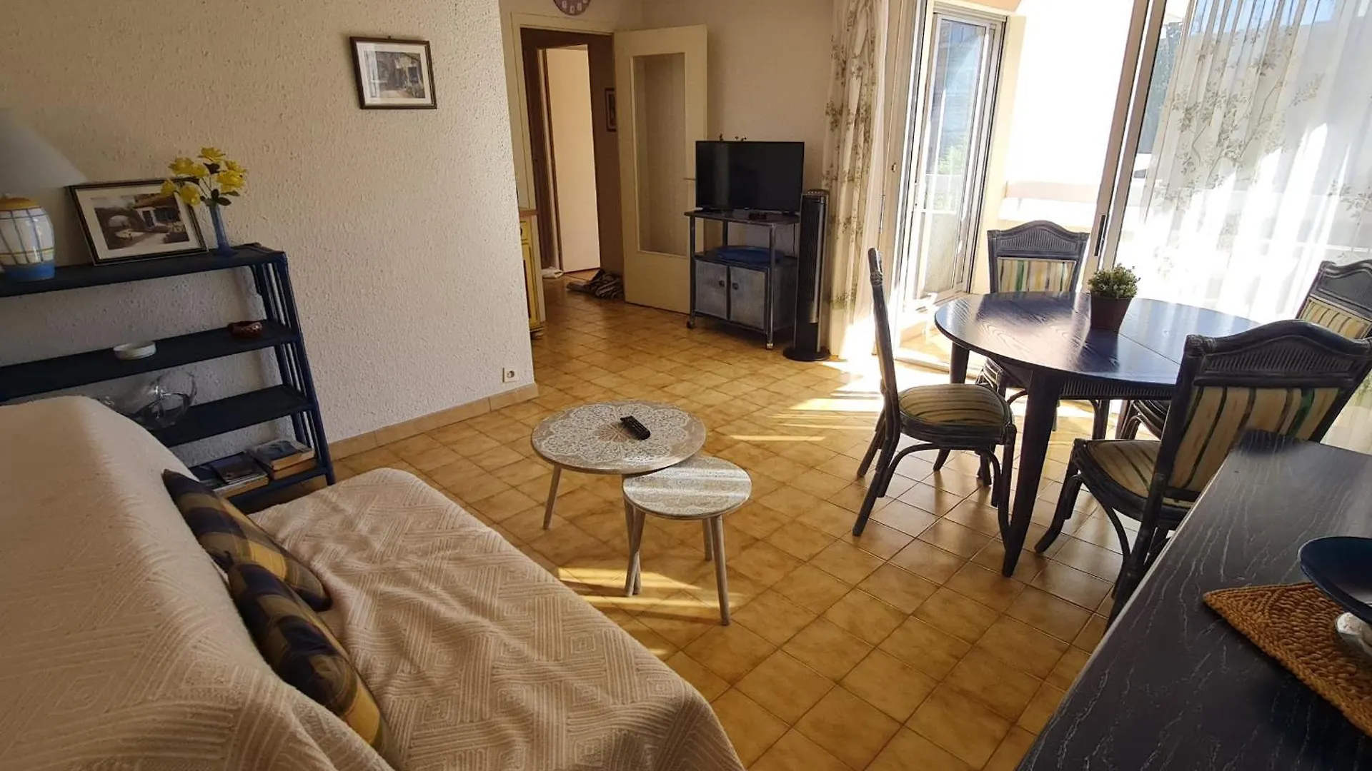 Appartement 2P Avec Parking, Proche Plage Et Commerces - Sainte-Maxime - Fr-1-780-46 0*,  France