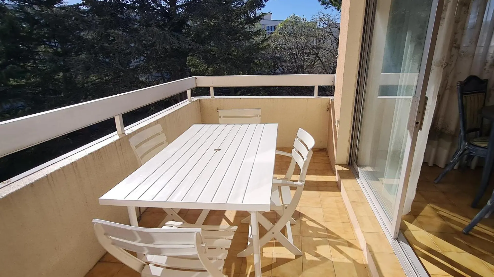 Appartement 2P Avec Parking, Proche Plage Et Commerces - Sainte-Maxime - Fr-1-780-46 France